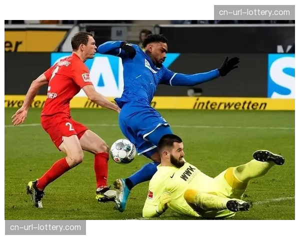 人物聚焦：从边锋改踢边翼卫，霍芬海姆球员如何适应新位置的转换职责